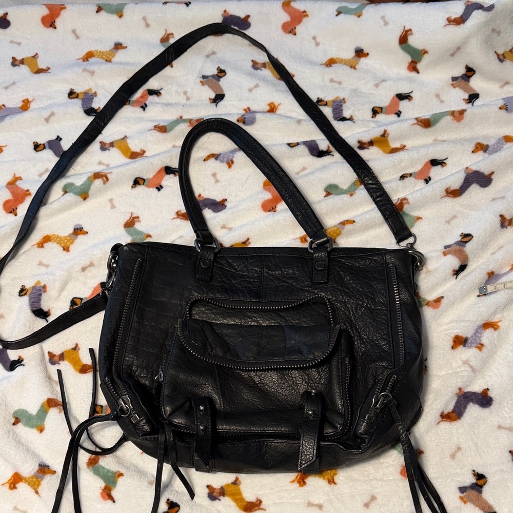Elegant Black Leather Women's Bag
